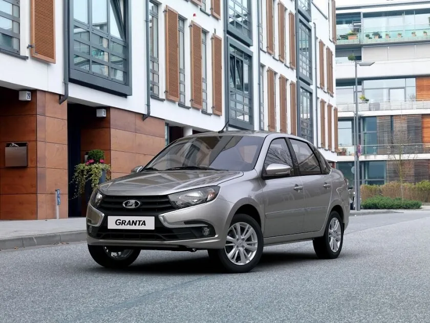 LADA ПРЕДСТАВЛЯЕТ БИТОПЛИВНЫЙ СЕДАН GRANTA CNG
