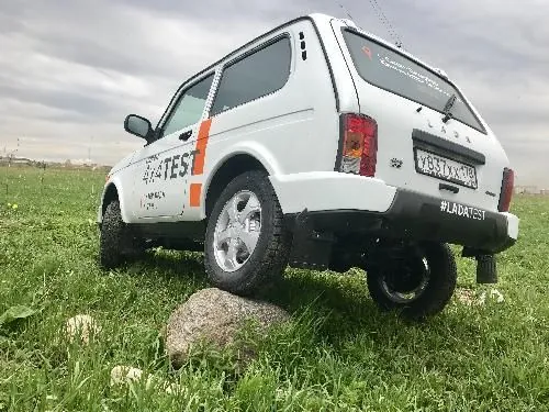 Пройди полноценный тест-драйв LADA 4x4 в Питер-Ладе!