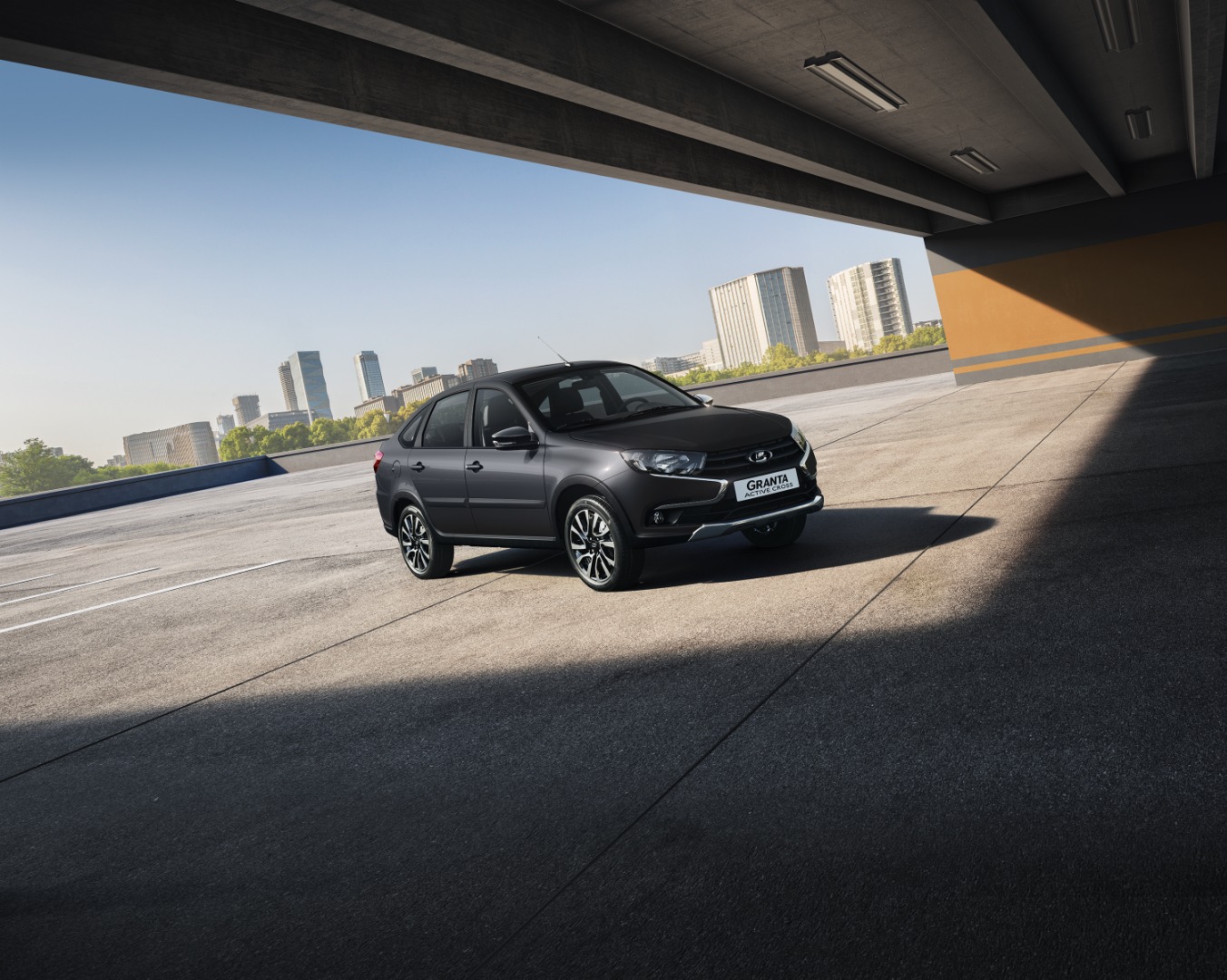 LADA GRANTA ACTIVE CROSS выходит на рынок
