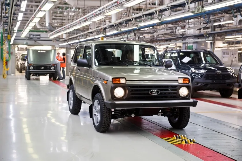 ПРОДАЖИ LADA В ФЕВРАЛЕ ВЫРОСЛИ НА 34%