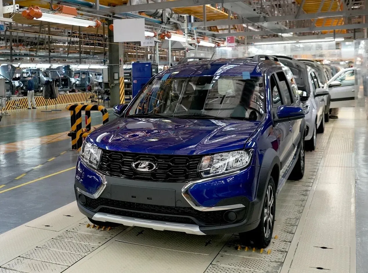 LADA Largus: 50 тысяч автомобилей ижевской сборки
