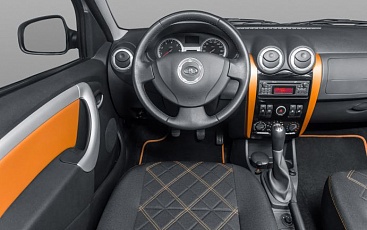 LADA Largus cross CNG место водителя