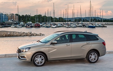 LADA Vesta SW вид левого борта